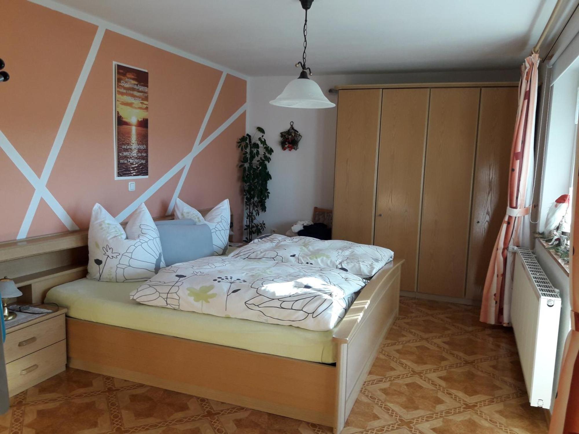 Gaestehaus Reisacher - Mehrbettzimmer بايتنغ المظهر الخارجي الصورة